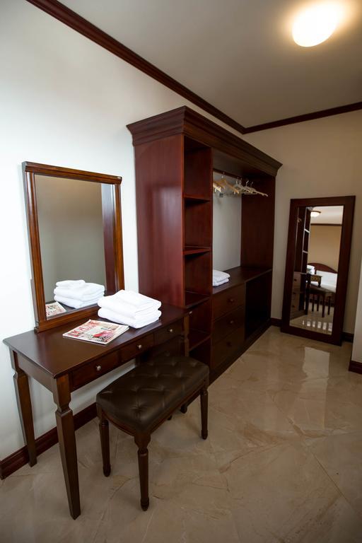 Capitol Residence Vientiane Bilik gambar