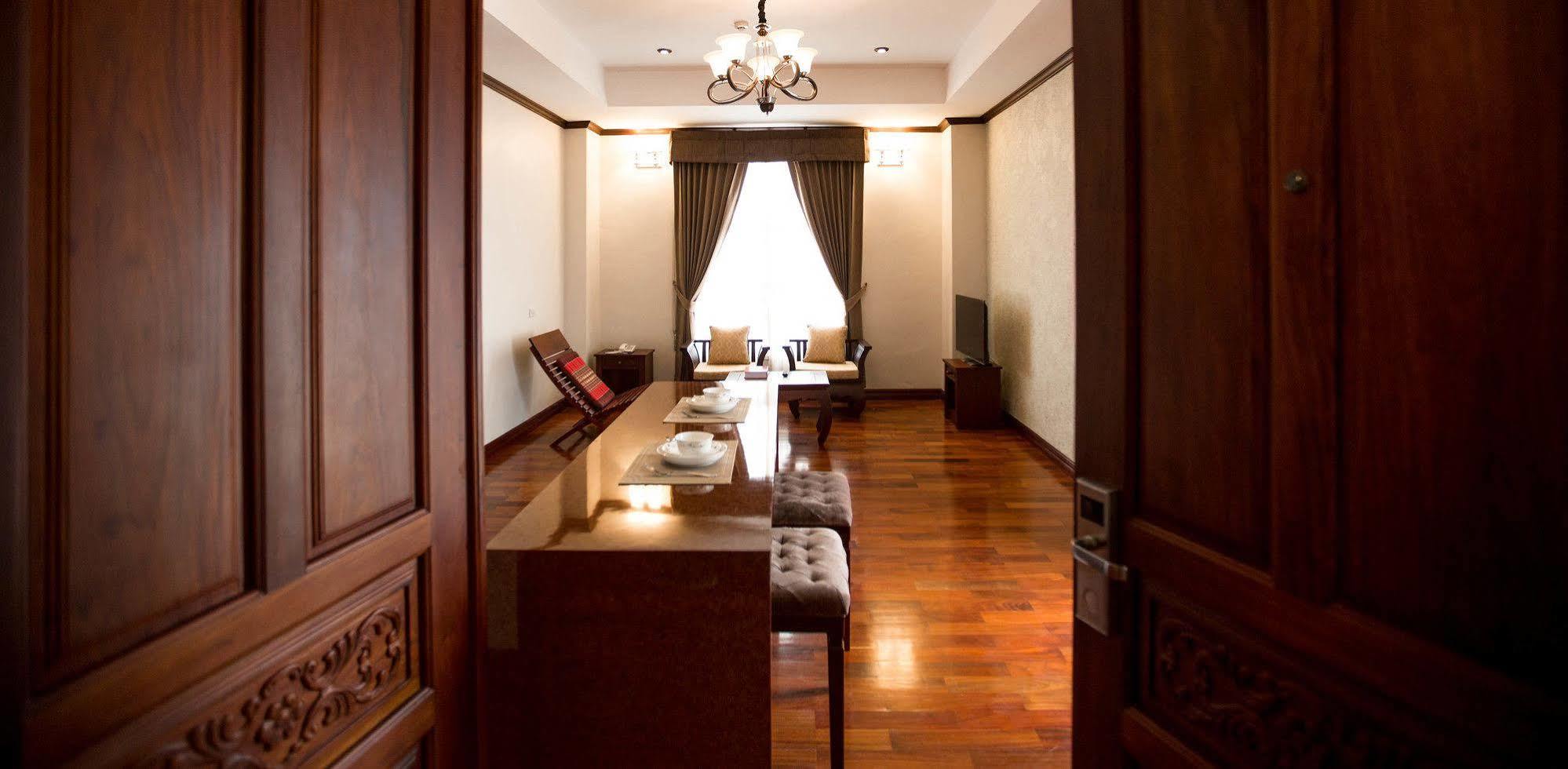 Capitol Residence Vientiane Luaran gambar